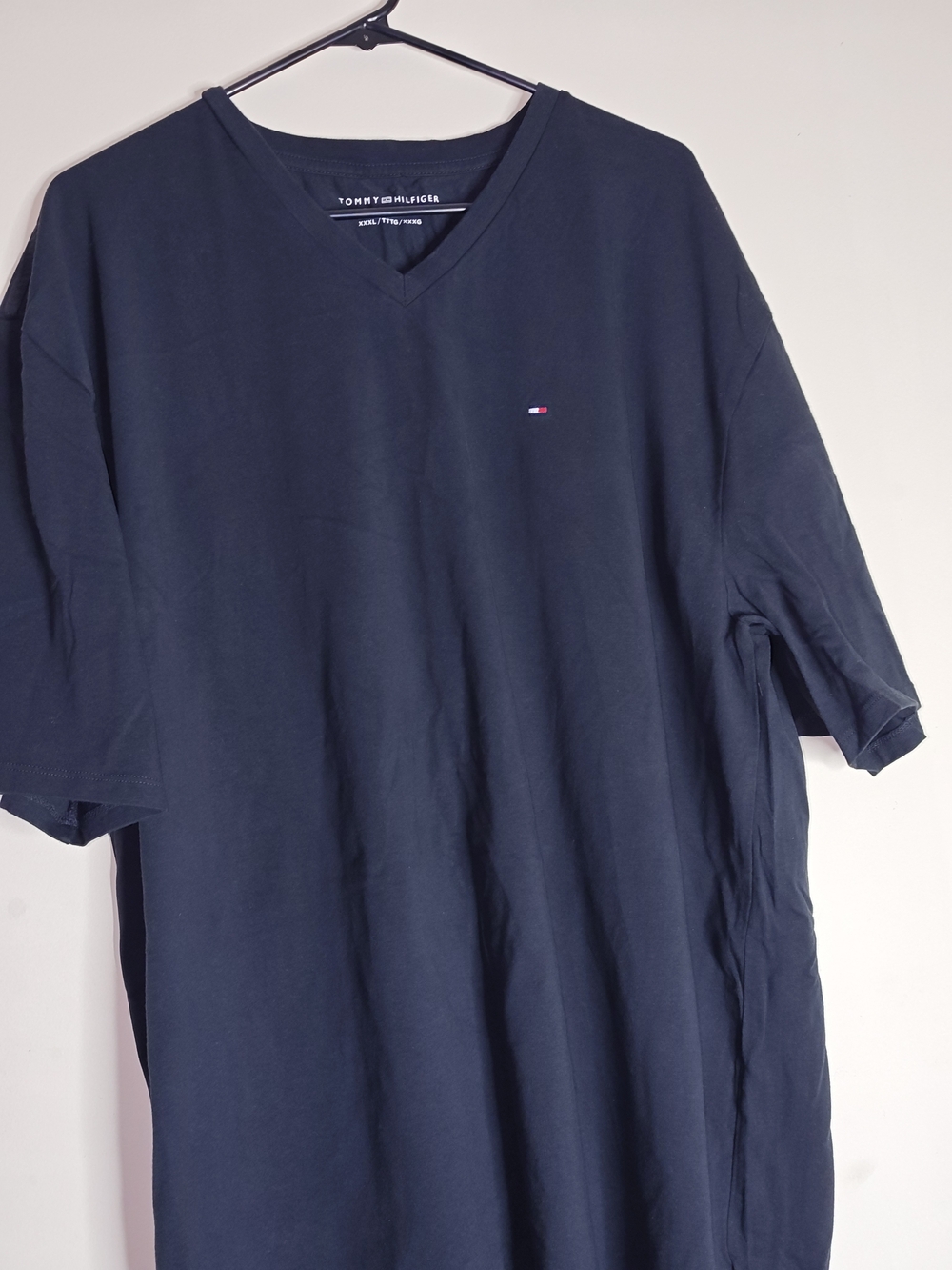 Tommy Hilfiger Men’s V-Neck T-Shirt — Navy XXXL